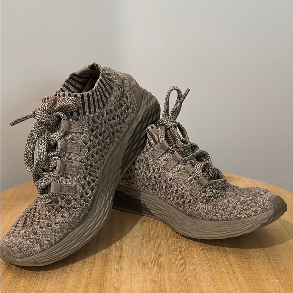 Nobull Knitt Runners in Brown